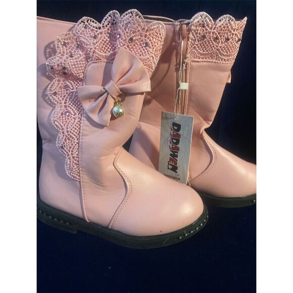 Dadawen Girls' Pink Bow Princess Winter Boots Casual Zip Closure - Picture 2 of 6